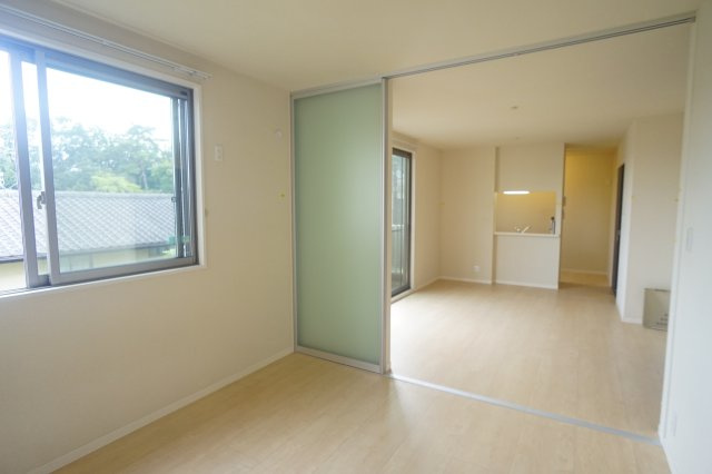 緑ヶ丘グリーンハイツの洋室