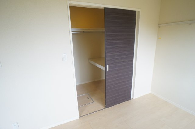 緑ヶ丘グリーンハイツの収納