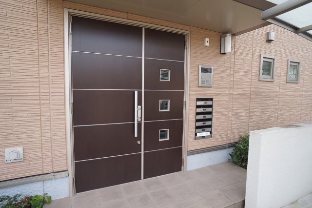 緑ヶ丘グリーンハイツのエントランス