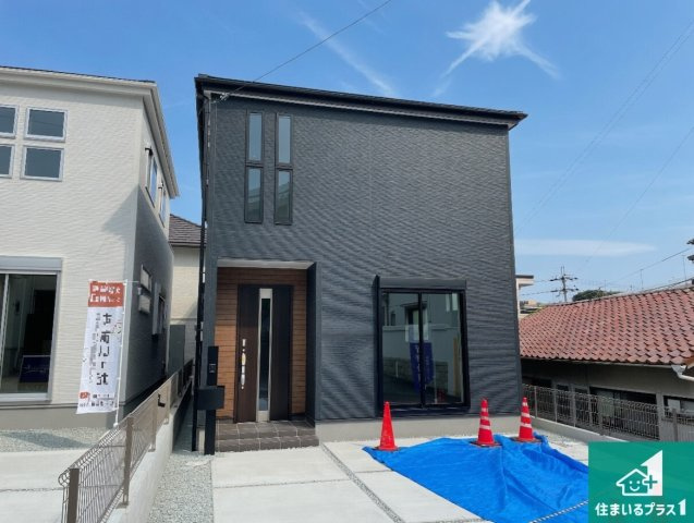 神戸市垂水区名谷町　第2期　新築一戸建ての外観|安心の10年保証！外観を美しく保ち、雨水で汚れを落とします！気になることがありましたら、お気軽にお問い合わせください！