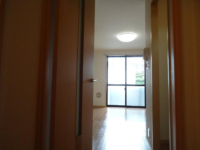 ティアラのその他|廊下