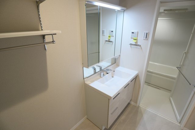 コティマヒルズ生駒の洗面所