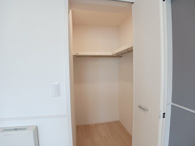 クレメントテンダーⅡの収納|ちょっとした収納スペースも充実しています