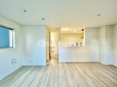 【居間・リビング】 | 葛飾区東堀切2丁目新築分譲住宅 | 【居間・リビング】「ＬＤＫは家族団らんをデザイン」広いＬＤＫでは家族が集まり一緒の時間を過ごせる工夫がされております。何気ない一日の当たり前のひとコマがいつか一生の宝物になります