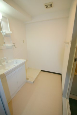 【洗面所】 | ハイム矢納 | ※写真は同タイプの写真となり、募集中のお部屋とは異なります