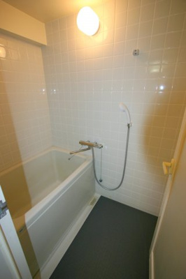 【浴室】 | ハイム矢納 | ※写真は同タイプの写真となり、募集中のお部屋とは異なります