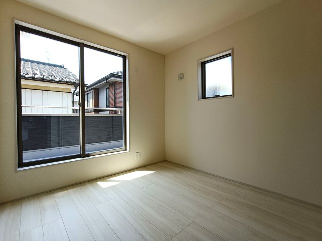 三郷市　早稲田5丁目　新築戸建　全2棟の洋室|スタンダードな洋室です