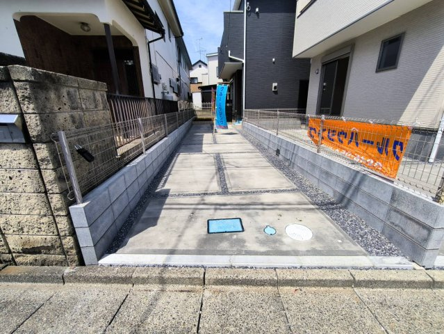 三郷市　早稲田5丁目　新築戸建　全2棟の駐車場|駐車場です