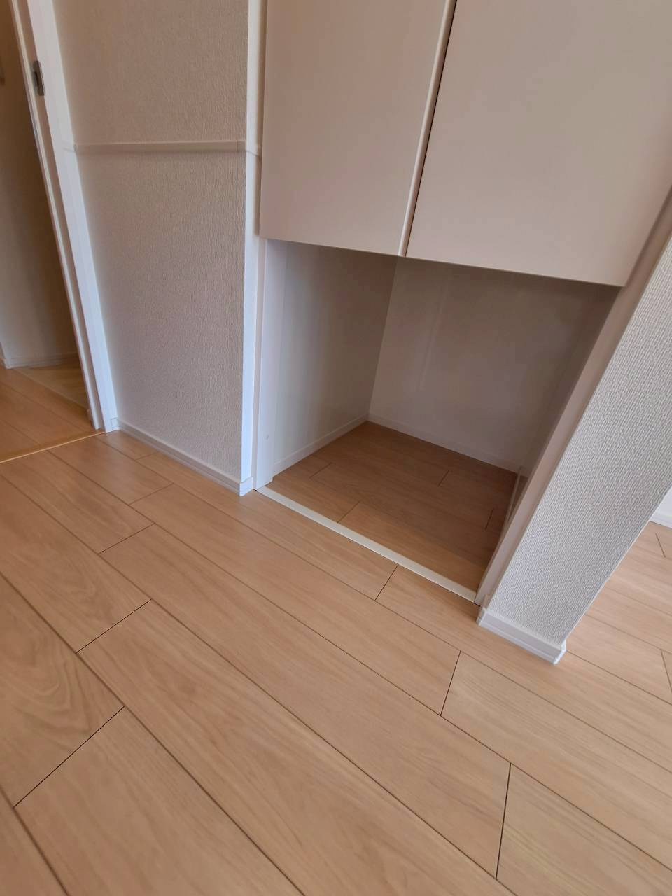 メゾンテラス逗子の洗面所|忙しい朝にも便利なシャンプードレッサー