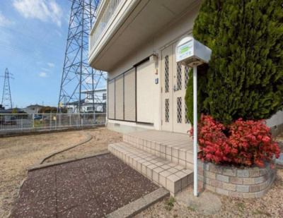 【玄関】 | 笹山町貸家