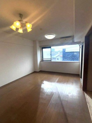 【居間・リビング】 | サーパス方南町 | 14.6帖のきれいなLDK。