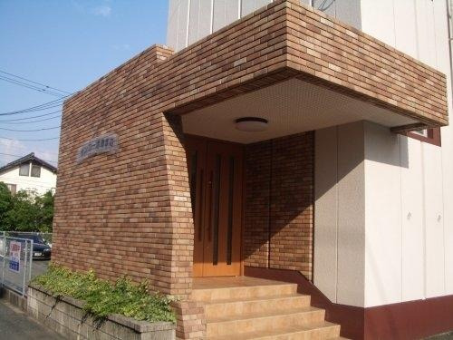 福岡市博多区諸岡４丁目の賃貸マンションのエントランス|エントランス写真
