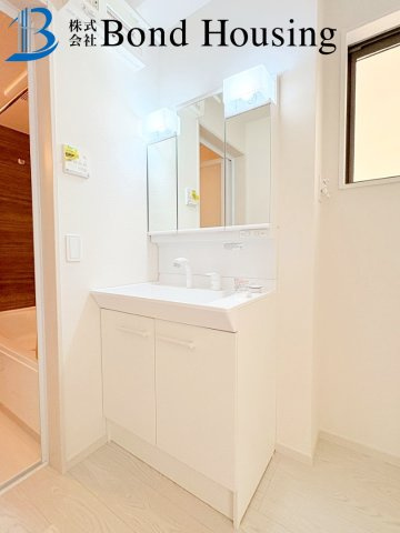 JR西明石駅徒歩約19分・周辺環境充実　藤江　限定1棟の独立洗面台