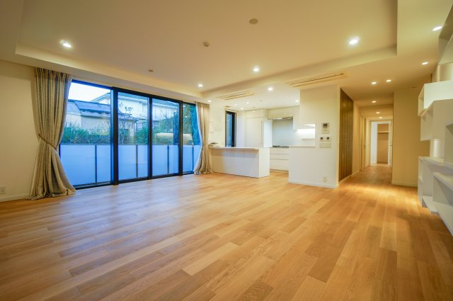 【居間・リビング】 | グランドメゾン代沢