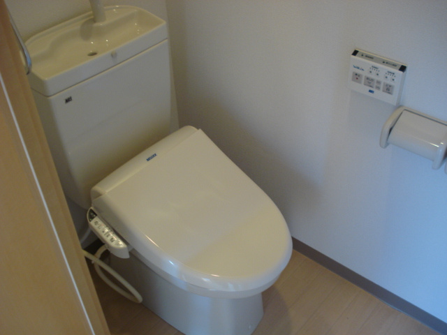 シャワー付トイレ