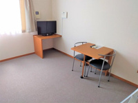 ゆったり過ごせる居間です