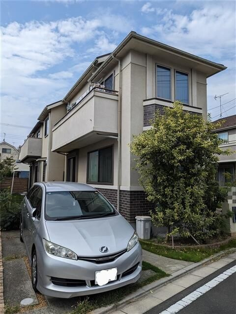 小平市回田町戸建の駐車場