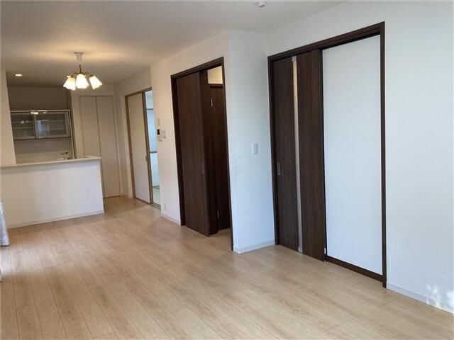 小平市回田町戸建の洋室