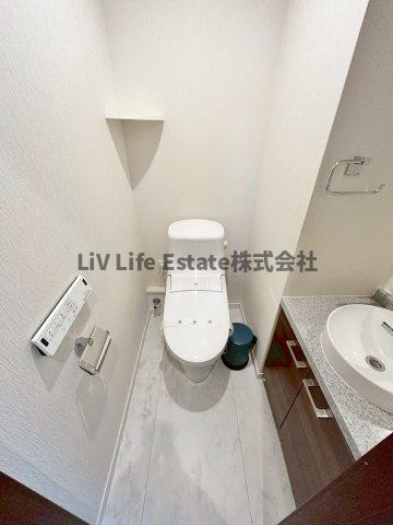 小平市回田町戸建のトイレ