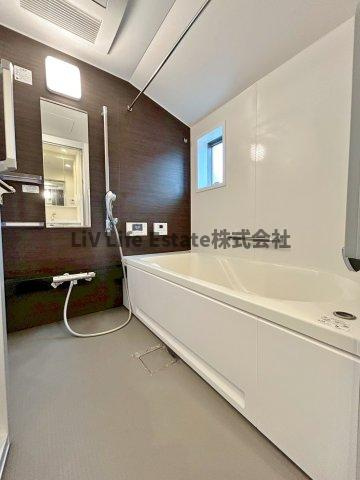 小平市回田町戸建の浴室