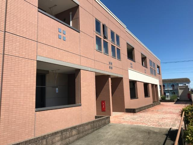 外観写真（昼）