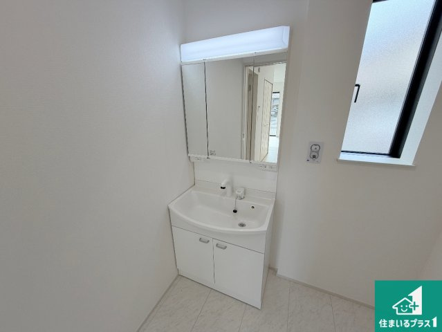 羽曳野市樫山　新築一戸建ての外観|現在の進捗状況です！順調に作業進行中、完成が待ち遠しいです！詳細の間取り等、お気軽にお問い合わせください！