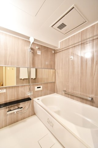 ソフィア上尾B棟の駐輪場|■私共は、強引なセールスは致しません。『今買えるから大丈夫』ではなく、『買った後の本当の幸せは何か』を考えた上でのご提案を徹底しております。どうぞお気軽にご連絡下さいませ。