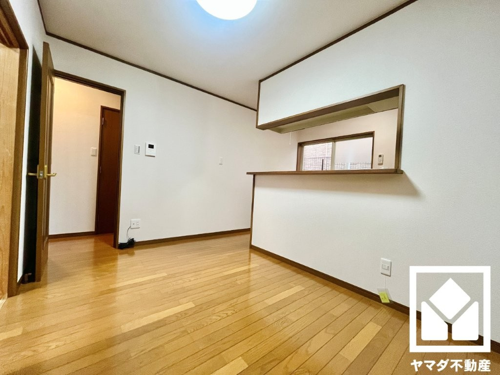 宇治市広野町寺山の居間・リビング