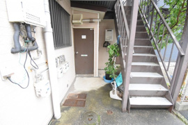 毎日通るエントランスはこのようになっています