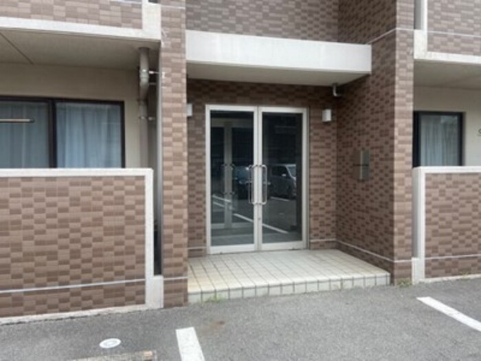 エクセレンスフジエのエントランス