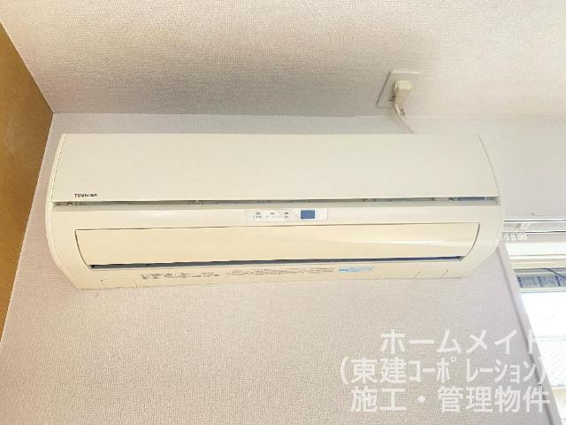 ココア　ブラウンBの設備|エアコン（リビング）