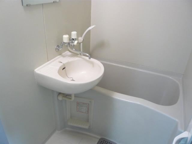 ＵＲＢＡＮの浴室|バス