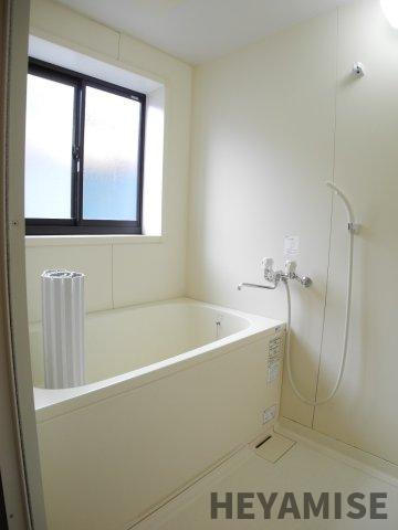 レスポアール新戸町の浴室|※同間取りの別の階のお部屋の画像です※