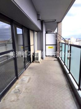 ６６２０１　藤和シティホームズ梅林のバルコニー