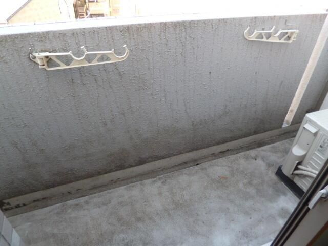 スカイコート新宿落合第６のバルコニー