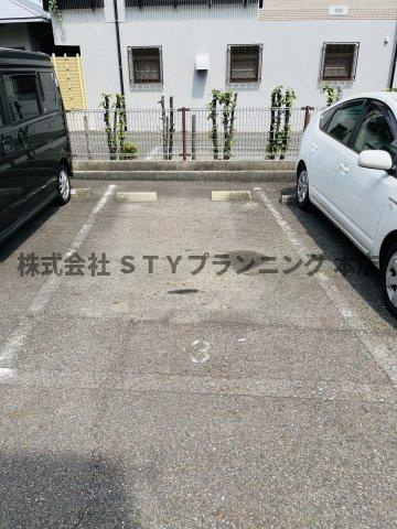 仲介手数料0円！エクセレント栄光の駐車場