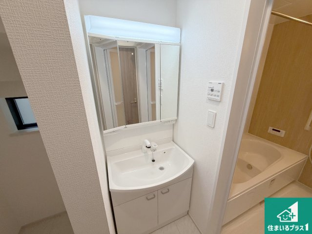 羽曳野市樫山　新築一戸建ての外観|現在の進捗状況です！順調に作業進行中、完成が待ち遠しいです！詳細の間取り等、お気軽にお問い合わせください！