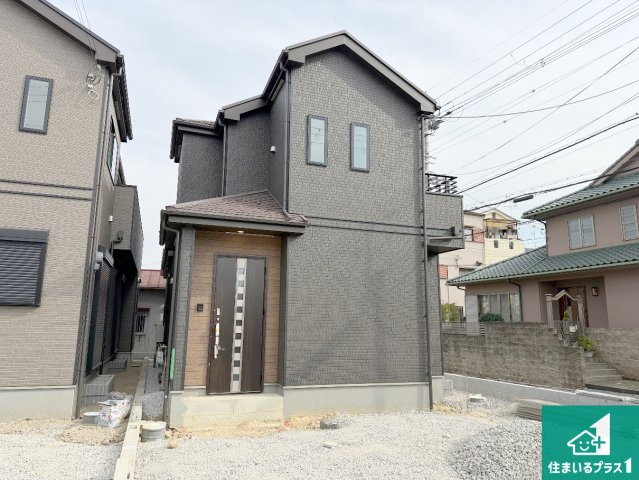 羽曳野市樫山　新築一戸建てのトイレ|シンプルなトイレは落ち着く空間！お手入れも簡単です！