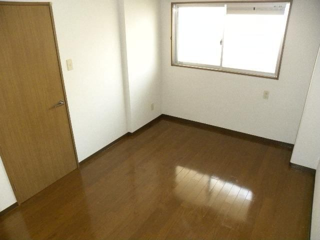 【洋室】 | シャルム和知川原