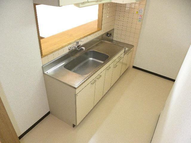 【キッチン】 | シャルム和知川原