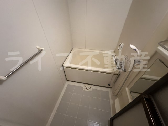 メゾン瓜生堂の浴室|お風呂です