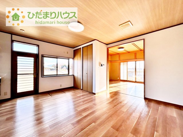 【居間・リビング】 | 筑西市桑山　中古戸建 | 早くお仕事終わらせて、家に帰りたくなるようなリビングです(^^♪