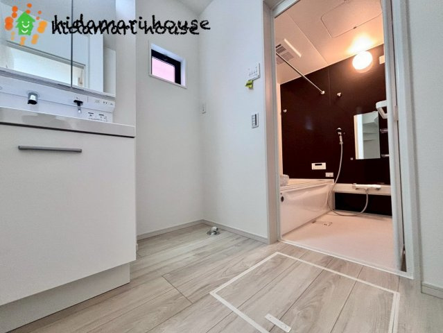 上尾市上11期　新築戸建　TERRACE01の脱衣所