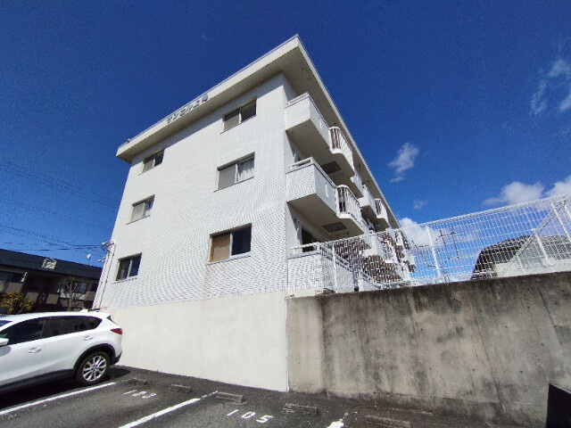 サンヒル上地の外観