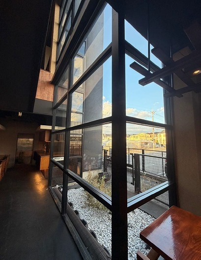 堺市北区百舌鳥西之町２丁の店舗の内装