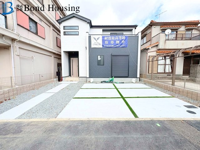 南向きバルコニーで陽当り良好・並列2台駐車可 福吉台１丁目の外観
