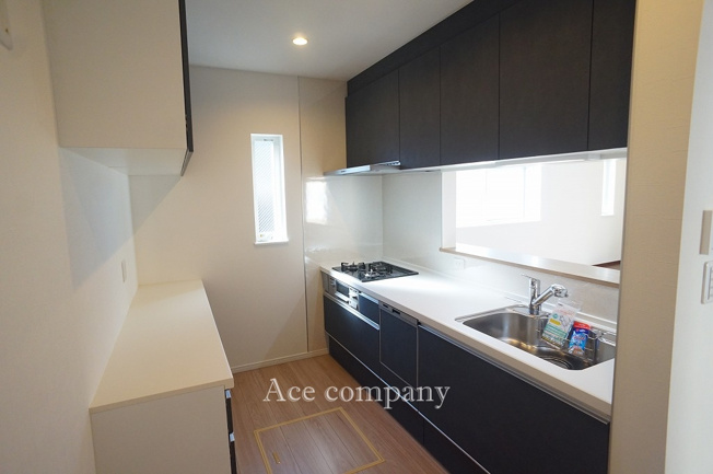 【キッチン】 | 八尾市八尾木3丁目　A号地 | 【クリナップKTシリーズ】対面式、食洗機付きのシステムキッチン☆3口ガスコンロ☆