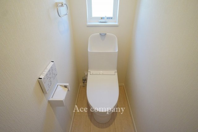 【トイレ】 | 八尾市八尾木3丁目　A号地 | 2階のシャワートイレです☆