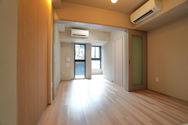 ザ・ライオンズフォーシア外神田の居間・リビング|※写真は同タイプ住戸です。