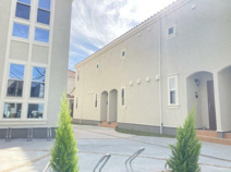 Ｐｏｒｔｅ　Ｂｏｎｈｅｕｒの画像